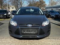 Gebraucht Ford Focus Ambiente 101 PS (74 kW) 2014 Grau Kombi
