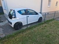 Second-hand Citroën C1 68 CP (50 kW) 2011 Alb Hatchback