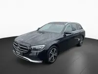 Gebraucht Mercedes E200 Avantgarde 197 PS (144 kW) 2022 Schwarz (schwarz) Kombi