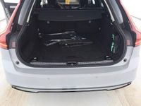 Gebraucht Volvo V90 Plus 253 PS (186 kW) 2025 Vapour grey Kombi