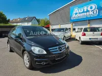 Gebraucht Mercedes B180 116 PS (85 kW) 2009 Schwarz Van / Kleinbus