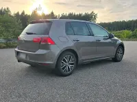 Gebraucht VW Golf VII Allstar 110 PS (80 kW) 2016 Grau Limousine