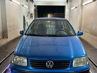 Gebraucht VW Polo Basis 50 PS (36 kW) 2000 Blau Limousine