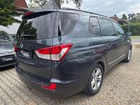 Gebraucht SsangYong Rodius 178 PS (130 kW) 2017 Grau Van / Kleinbus