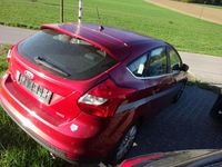 Używany Ford Focus Titanium 150 KM (110 kW) 2012 Czerwony Hatchback