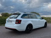 Gebraucht Skoda Octavia RS 245 PS (180 kW) 2019 Weiß Kombi