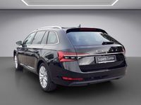 Gebraucht Skoda Superb Style 150 PS (110 kW) 2023 Schwarz Kombi