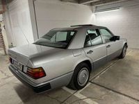 gebraucht Mercedes E230 E 230 MercedesW124 mit H Zulassung