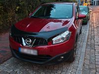 Gebraucht Nissan Qashqai 147 PS (108 kW) 2010 Rot SUV
