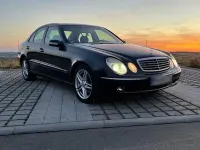 Gebraucht Mercedes E280 Elegance 190 PS (139 kW) 2004 Blau Limousine