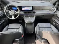 Gebraucht Mercedes V300 AMG 237 PS (174 kW) 2025 Van / Kleinbus