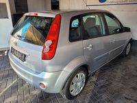 Gebraucht Ford Fiesta Style 69 PS (50 kW) 2008 Silber Kleinwagen