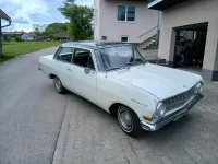 Używany Opel Rekord 60 KM (44 kW) 1963 Biały Sedan/Limuzyna