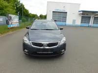 Gebraucht Kia Ceed 109 PS (80 kW) 2010 Grau Kleinwagen