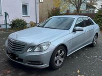 Gebraucht Mercedes E200 136 PS (100 kW) 2012 Silber Limousine