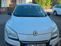 Gebraucht Renault Mégane 110 PS (80 kW) 2012 Weiß Limousine