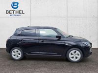 Neu Suzuki Swift Comfort 83 PS (61 kW) 2025 Super black pearl metallic Kleinwagen