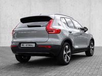 Gebraucht Volvo XC40 Plus 163 PS (119 kW) 2023 Vapour grey / metallic SUV