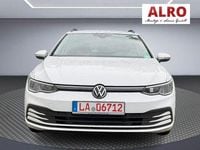 Gebraucht VW Golf VIII Life 150 PS (110 kW) 2022 Pure white Kombi