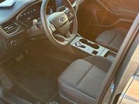 Gebraucht Ford Focus ST-Line X 116 PS (85 kW) 2024 Grau Limousine