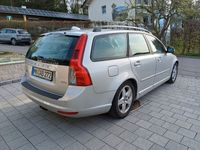 Gebraucht Volvo V50 Momentum 136 PS (100 kW) 2009 Silber Kombi