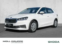 Gebraucht Skoda Fabia Active 80 PS (58 kW) 2023 Candyweiß Kleinwagen