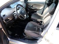 Gebraucht Lancia Ypsilon Platinum 80 PS (58 kW) 2015 Braun Kleinwagen