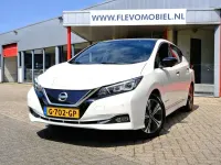 Gebraucht Nissan Leaf Tekna 110 kW (150 PS) 2019 Weiß Kleinwagen