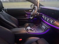 Gebraucht Mercedes E200 AMG line 184 PS (135 kW) 2017 Hyacinthrot  metalliclack Coupé