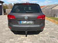 Second-hand VW Touareg 262 CP (192 kW) 2012 Maro SUV