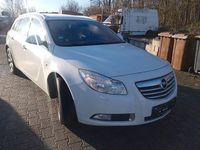 Gebraucht Opel Insignia 131 PS (96 kW) 2010 Weiß Kombi