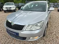 Gebraucht Skoda Octavia Elegance 122 PS (89 kW) 2010 Silber Kombi