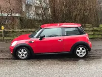Gebraucht Mini Cooper 75 PS (55 kW) 2009 Rot Kleinwagen