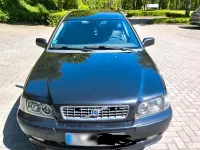 Gebraucht Volvo V40 122 PS (89 kW) 2004 Schwarz Kombi