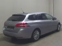 Gebraucht Peugeot 308 Allure 131 PS (96 kW) 2021 Grau Kombi