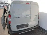 Gebraucht Ford Transit Active 125 PS (91 kW) 2024 Grau Van