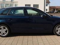 Gebraucht Audi A3 Sport 150 PS (110 kW) 2018 Blau Limousine
