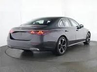 Usado Mercedes E200 Advanced Plus 204 HP (150 kW) 2024 Cinzento Sedan