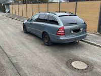 Gebraucht Mercedes C220 150 PS (110 kW) 2007 Grau Kombi