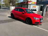 Gebraucht Audi A1 81 PS (59 kW) 2012 Rot Kleinwagen