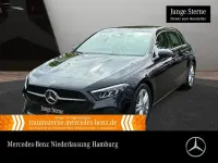 Gebraucht Mercedes A200 Advanced 163 PS (119 kW) 2025 Schwarz Limousine