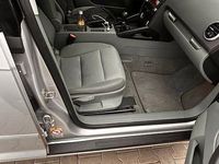 Gebraucht Audi A3 Ambiente 105 PS (77 kW) 2011 Silber Kleinwagen