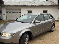 Gebraucht Audi A4 Comfort 163 PS (119 kW) 2002 Grau Kombi