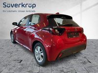 Gebraucht Mazda 2 Center-Line 116 PS (85 kW) 2024 Rot Limousine