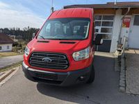 Gebraucht Ford Transit 105 PS (77 kW) 2018 Rot Van