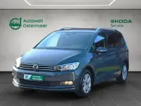 Gebraucht VW Touran Comfortline 122 PS (89 kW) 2023 Delfingrau metallic Van / Kleinbus