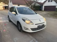 Gebraucht Renault Scénic III Dynamique 160 PS (117 kW) 2010 Kombi