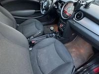 Used Mini ONE 75 HP (55 kW) 2011 Red Hatchback