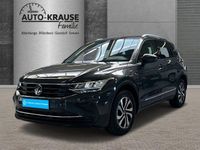 Gebraucht VW Tiguan Active 150 PS (110 kW) 2023 Delfingrau SUV