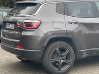 Gebraucht Jeep Compass 130 PS (95 kW) 2021 Grau SUV